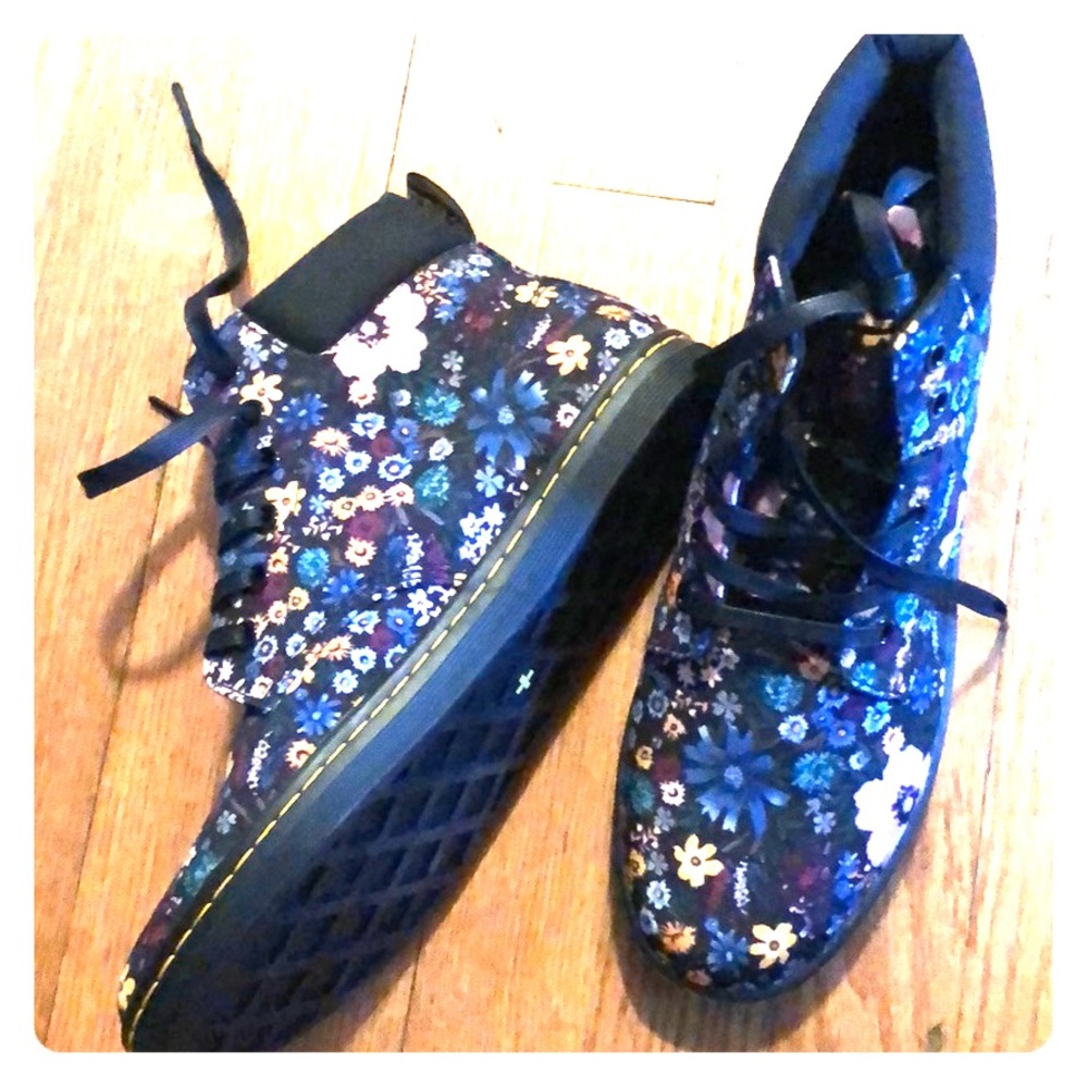 Dr. Martens